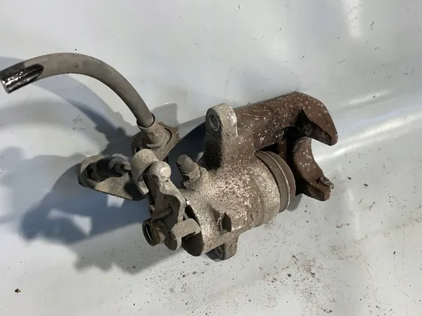 Hinterer linker Bremssattel BMW E91 image 3