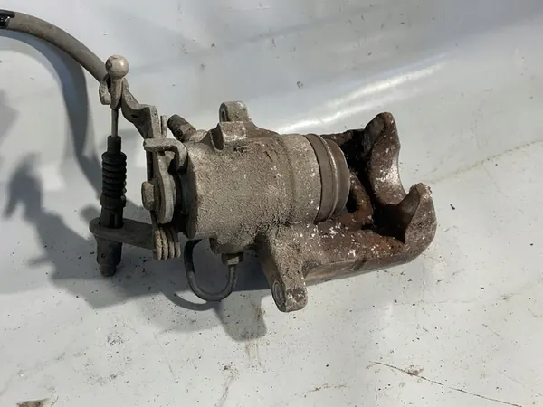 Hinterer linker Bremssattel BMW E91 image 4