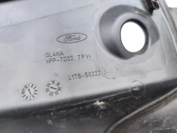 Junta para-brisas dianteiro Ford Puma OEM L1TB-502223-AF image 7