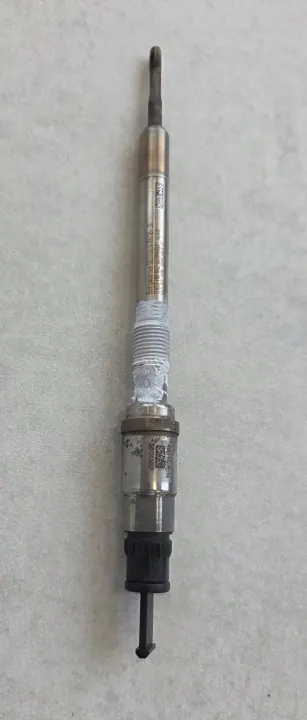 Gloeibougie OEM 03L905061G voor 2.0 TDI 184PK image 3