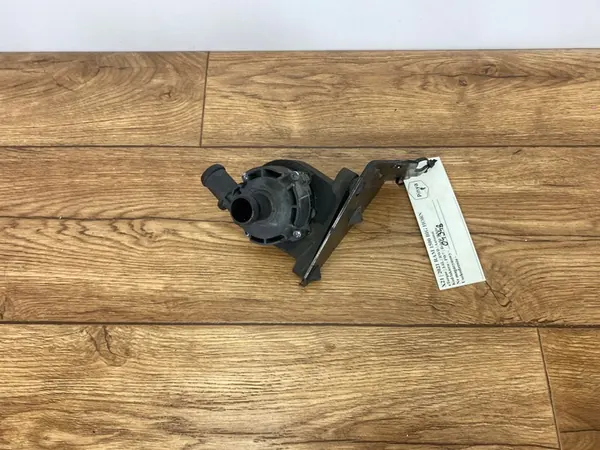 Vattenpump 3.6 V6 Jeep Chrysler Dodge Ram 1500 2019+ image 3