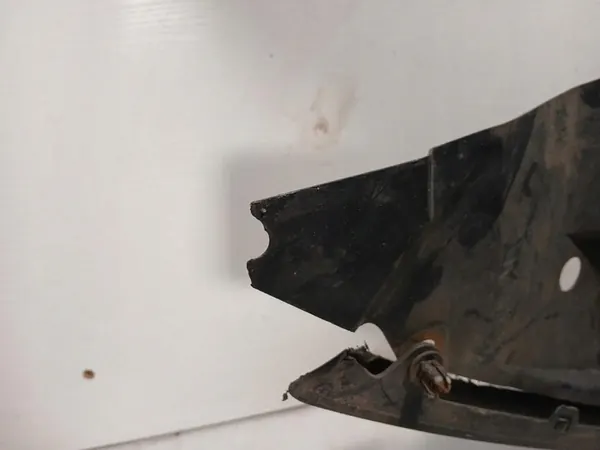 Toyota OE 53806-05010 Front Left Wheel Arch image 4