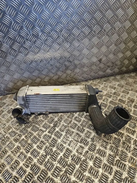 Hyundai i30 2007 Intercooler OEM 282702708X image 4