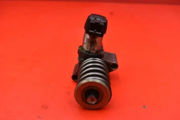 Insprutningspump OEM 03G130073T för VW Passat B6 2.0 TDI image 5