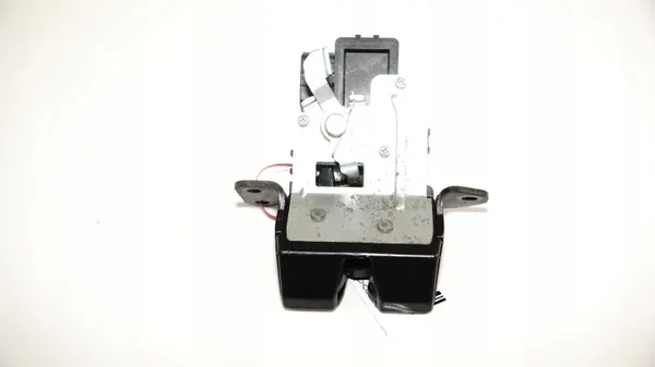 Takaluukun lukko OEM 360158734 Kia Ceed II HB:lle image 8
