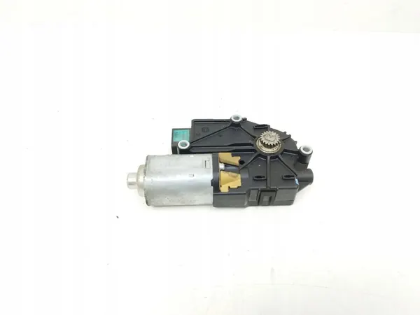 Motor de teto solar Nissan Navara D40 2006 18069005611333 image 3