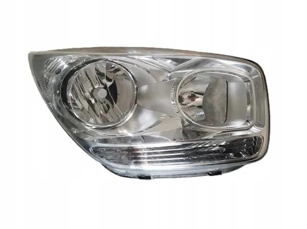 Faros delanteros derecho KIA Venga 92102-1P000 image 2