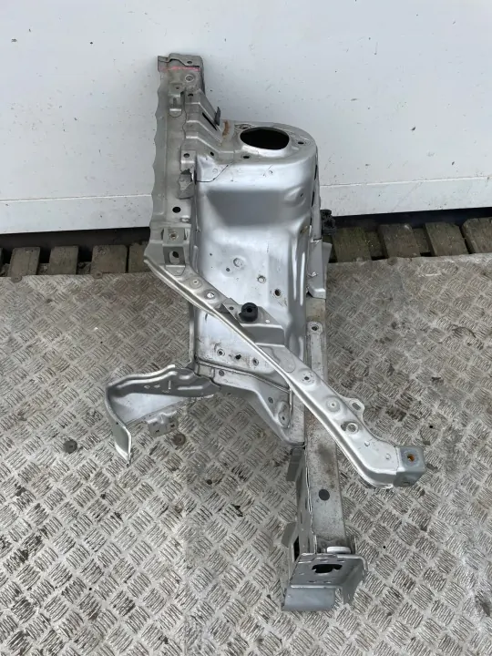 OEM 61131-42171 Etu oikea lokasuoja Toyota RAV4 image 2