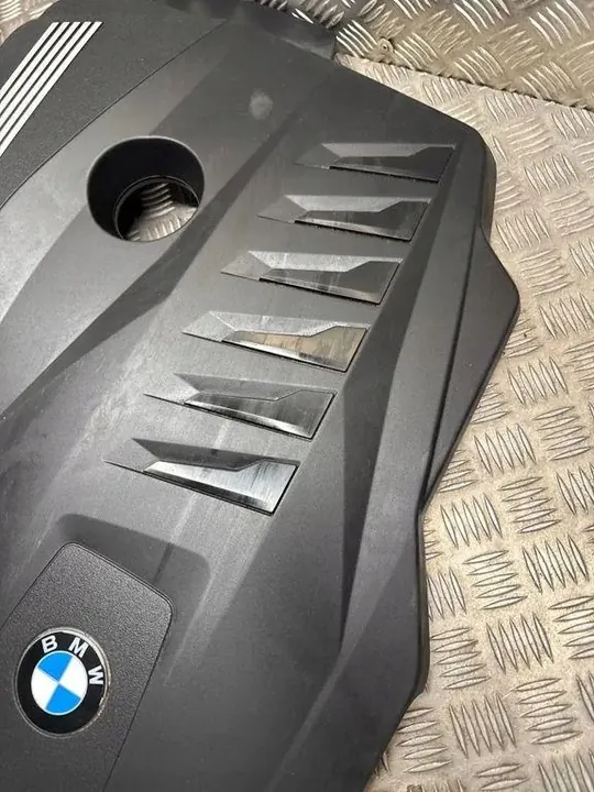 Capa do motor BMW X5 G05 7935418 image 7