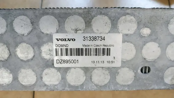 INTERCOOLER VOLVO - V40 XC40 XC60 V60 S80 2.0 4CYL OEM image 3
