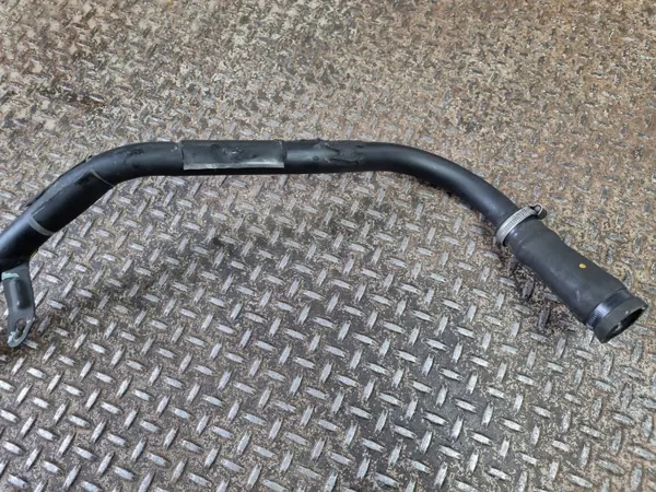 Dodge Charger 2021 Pescoço de Abastecimento OEM 68402927AD image 6