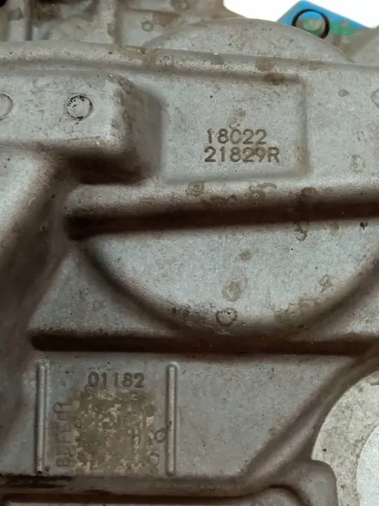 Remschijfklauw Rechtsvoor 342mm 2.0 Hybride Mercedes W205 OEM 5907911435257 image 5