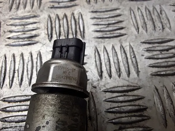 Brandstofrail Opel Corsa D 2009 1700cdti 55pp0501 image 4