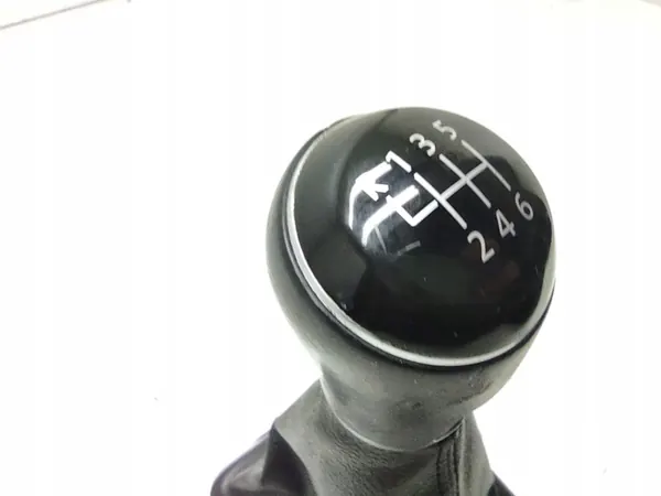 Gear Shift Knob 5G1711113C VW Golf VII 6-Speed Leather image 3