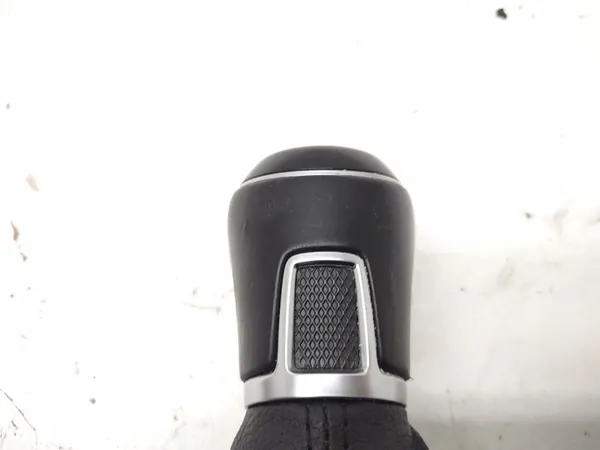 Gear Shift Knob 5G1711113C VW Golf VII 6-Speed Leather image 6