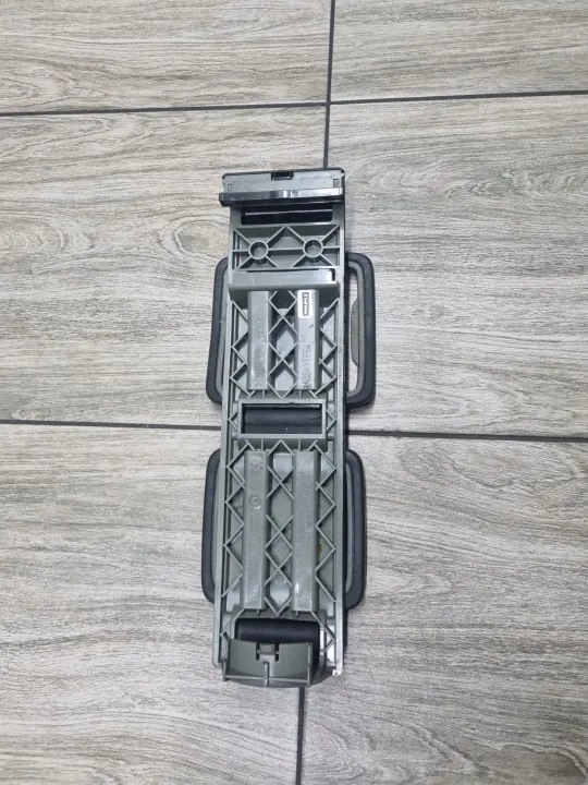 Suporte para copos OEM 82242574 para Volvo FH4 FH5 image 5