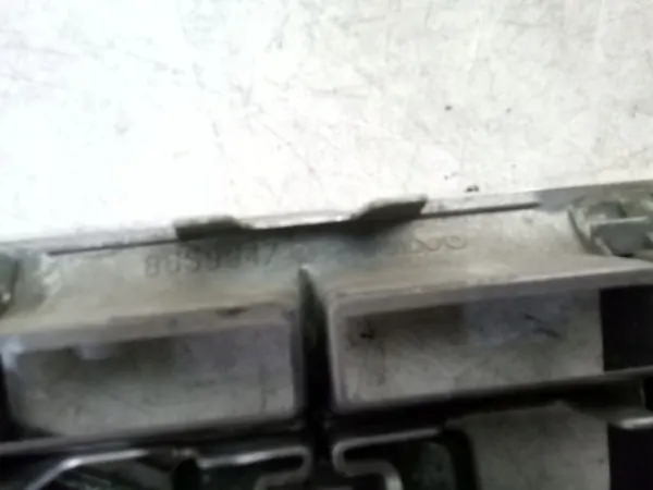 Grill Volvo S80 facelift 2006 8659947 image 8