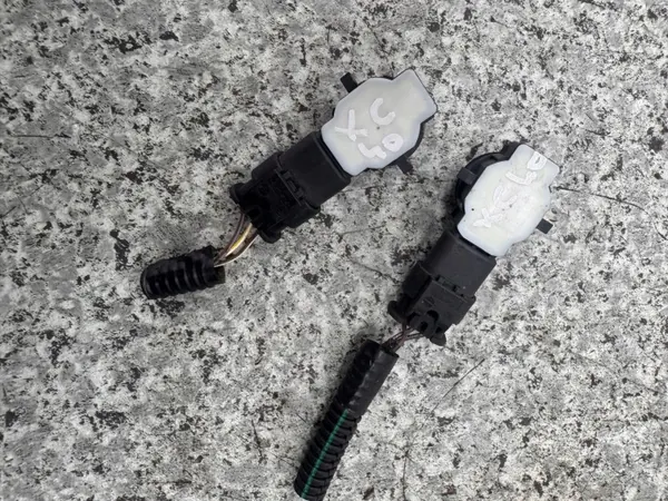 OEM 1-670917-1 Fram-PDC-sensor för Volvo XC40 2017-2024 image 4