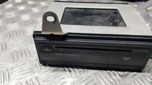 Lector de Navegación AUDI A8 D3 Pieza OEM image 4