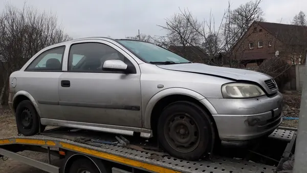 Lámpara derecha Opel Astra II 2001 Z147 image 8