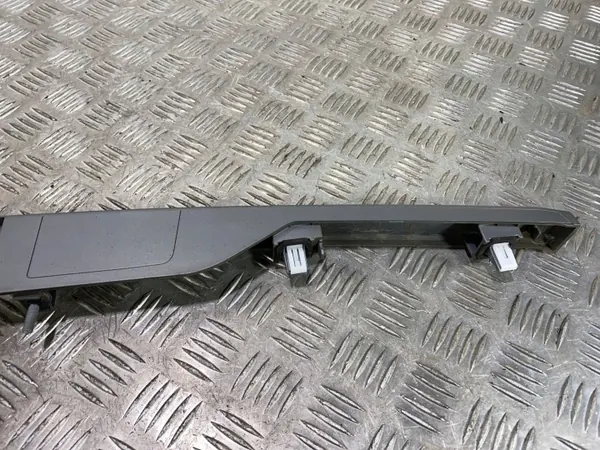 Land Rover FBZ20751 Faixa luz painel - Usado image 10
