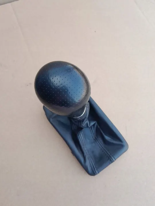 Vaihteenvalitsimen nuppi OEM 4F1713139A Audi A6 C6 Automaatti image 3