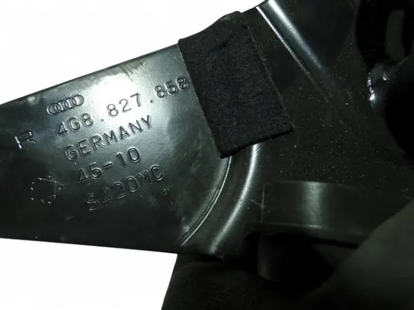 Actuador de maletero Audi A7 OEM 4G8827858 - Usado image 4