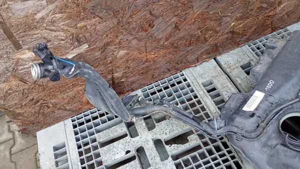 Réservoir de carburant Audi A2 8Z 1.4D image 3