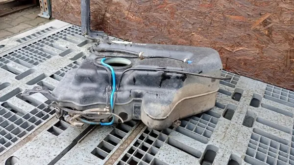 Réservoir de carburant Audi A2 8Z 1.4D image 5