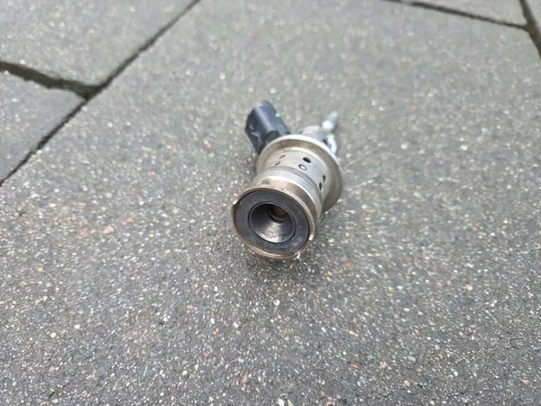 Injecteur AdBlue CITROEN PEUGEOT TOYOTA OPEL image 2