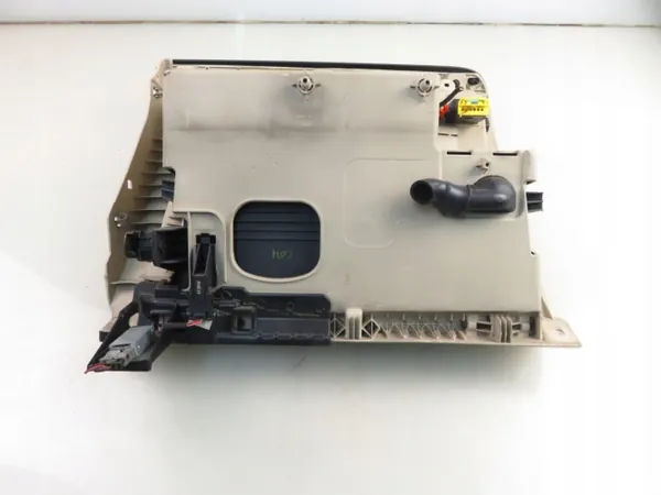 Compartimento de almacenamiento VW usado OEM 5C7857097AE image 5