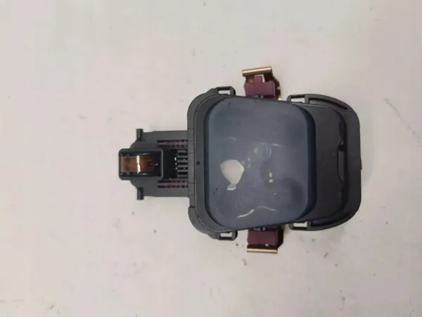 Mercedes-Benz Sadeanturi OEM A2539000100 - Käytetty image 3
