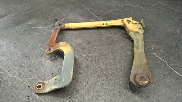 Mercedes W123 Motorhaubenscharnier rechts vorne OEM zawias maski prawy przod mercedes w123 image 2