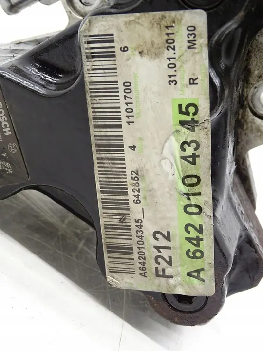 Brandstofinjectiepomp Mercedes E-Class 3.0 CDI A6420701001 image 5