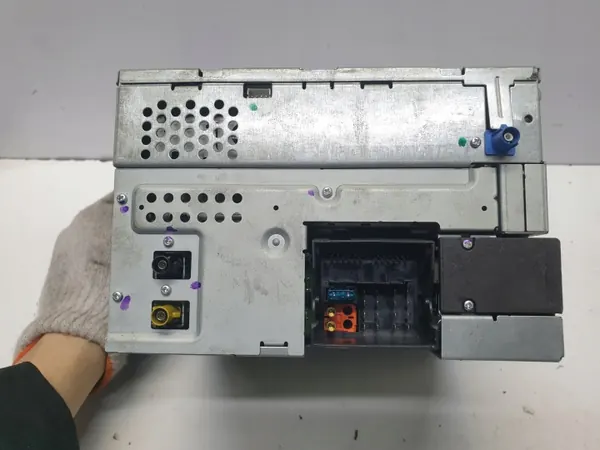 Radio Mercedes-Benz OEM A1648200679 para ML W164 image 5