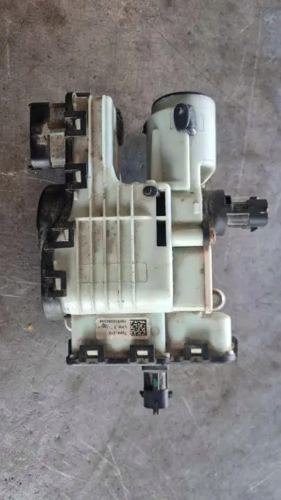 AdBlue-Pumpe OEM BC34-5J229-AJ für Ford Ranger 4 image 2