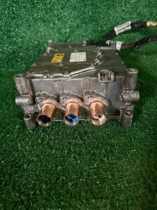 Convertidor Voltaje Mercedes EQS OEM A0003420701 image 4