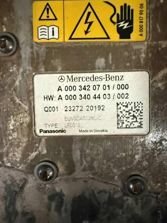 Convertidor Voltaje Mercedes EQS OEM A0003420701 image 5
