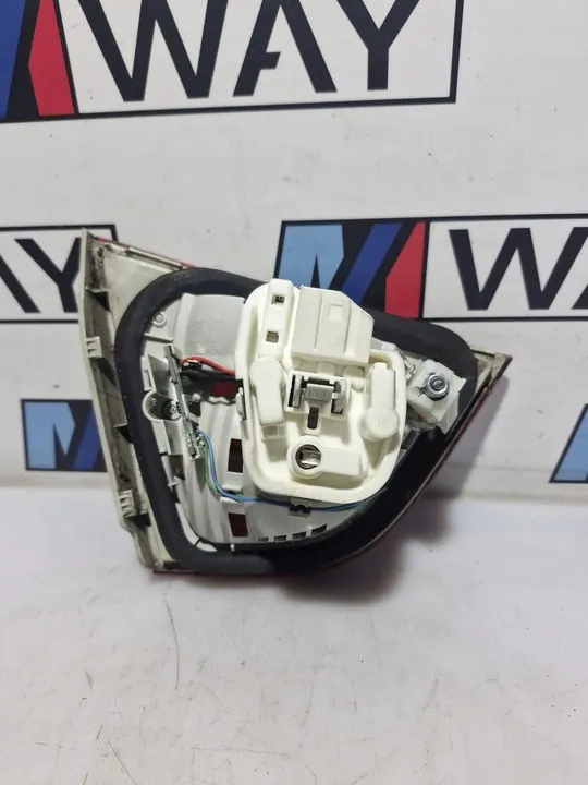 Conjunto de luces traseras LED BMW E90 LCI 7289426 7289425 7289428 image 9