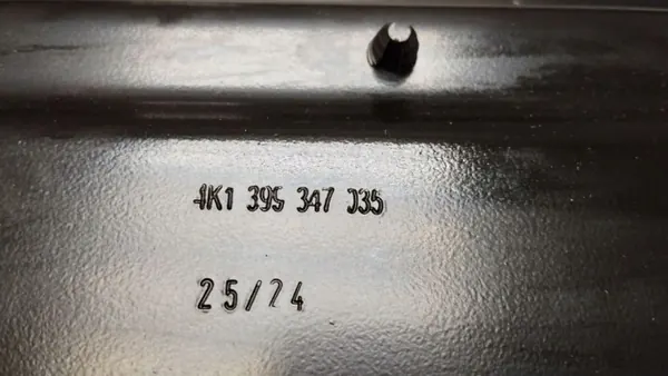 Porte-suspension avant Audi A7 OEM 4K1395347 image 7