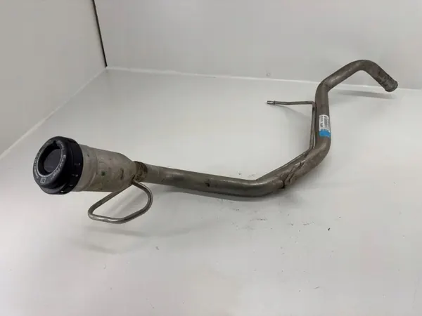 Bouchon de Remplissage Ford Fusion II OEM DG939034AH image 3