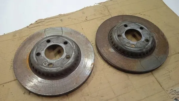 Mercedes-Benz OE A0004231812 Bremsscheibe - Gebraucht image 2