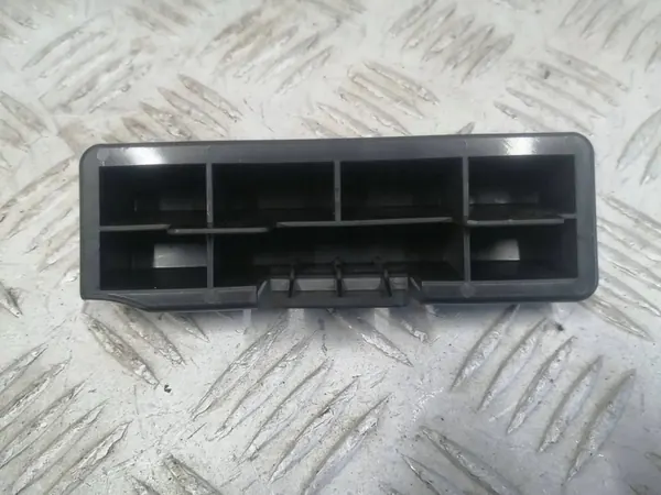 Bouchon de Filtre d'Habitacle Peugeot 3008 5008 image 1