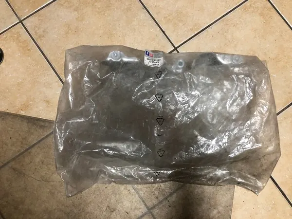 Protetor de Coletor Citroen C2/C3/C4 OE 1723AX image 2