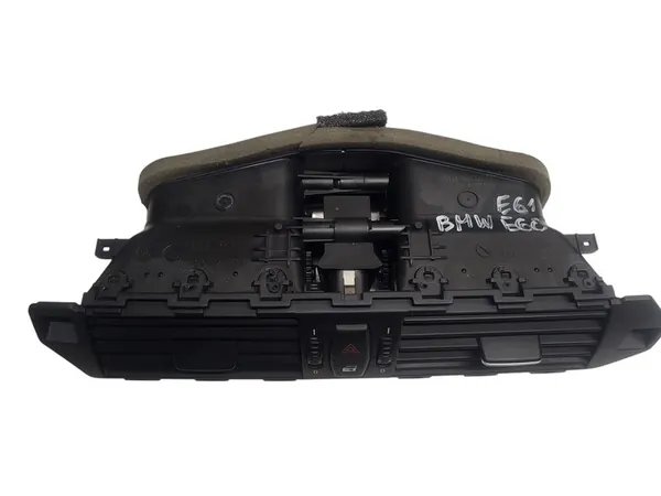 Grade de ar central BMW E60 E61 image 2