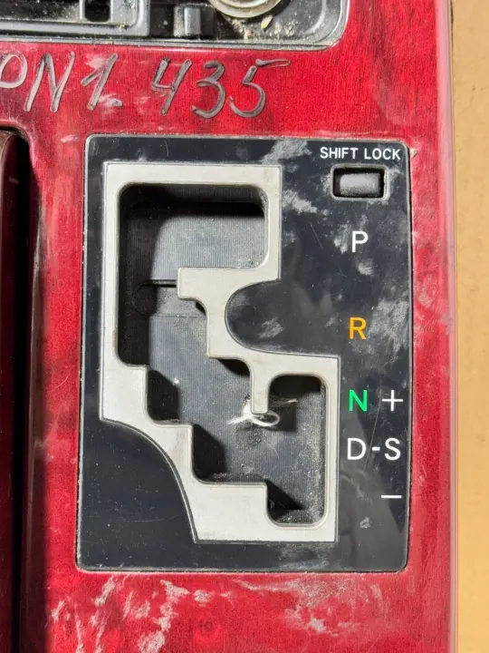 OEM 55620-30120 Garniture Console Tunnel Lexus GS III 450H image 4