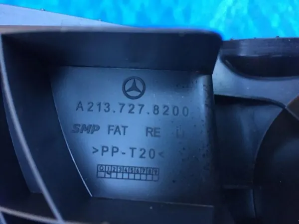 Porte-gobelet Mercedes W213 OEM A2137278200/8900 image 5