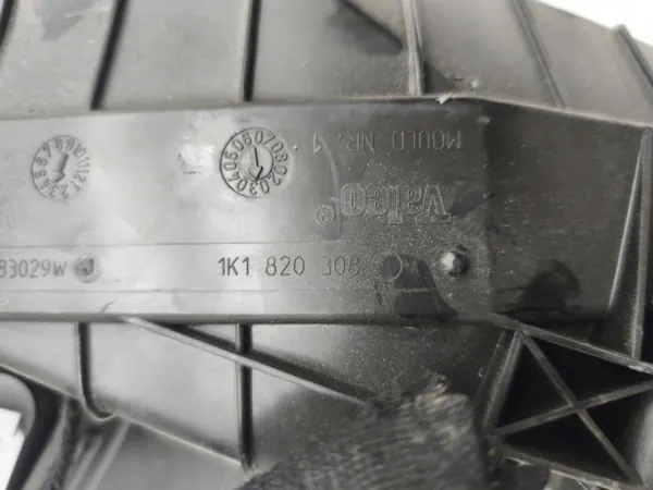 Lämmittimen Kotelo OEM 8P1820003B VW Audi Seat Skoda image 10