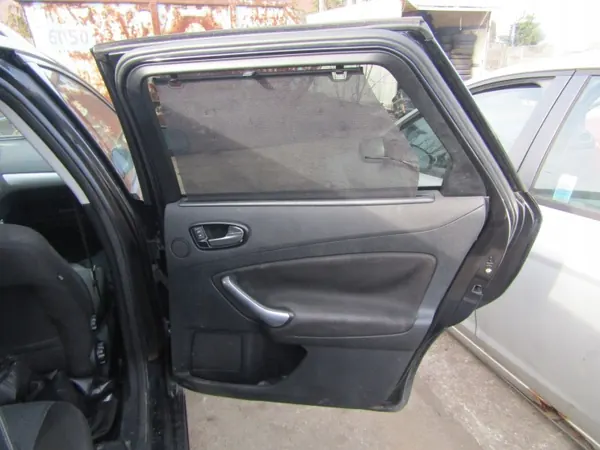 Panel de puerta Ford Mondeo MK4 OEM AK-6-91186 image 2
