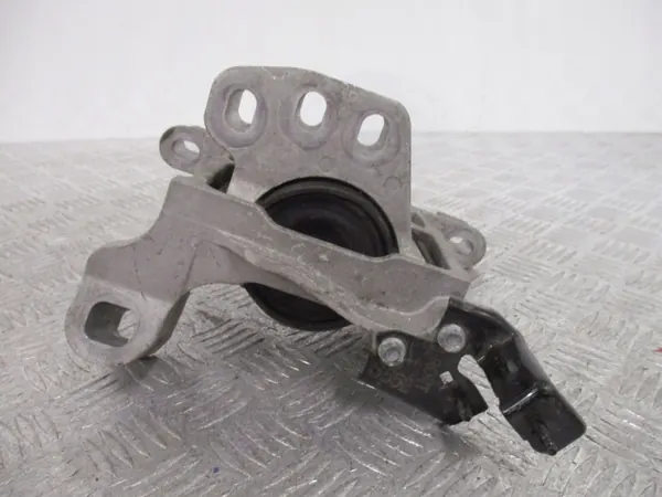 Mazda motorfäste OEM D09T-39060 för CX-3 image 2